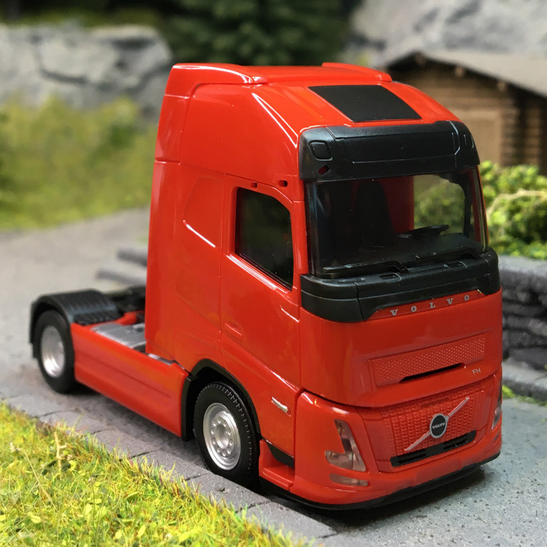 Volvo FH Aero GL XL, tracteur porteur, 2 essieux, rouge - HERPA 320788 - HO 1/87