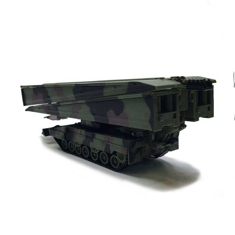 Leguan, char poseur de ponts, 26m, avec déco - HERPA 746854 - HO 1/87