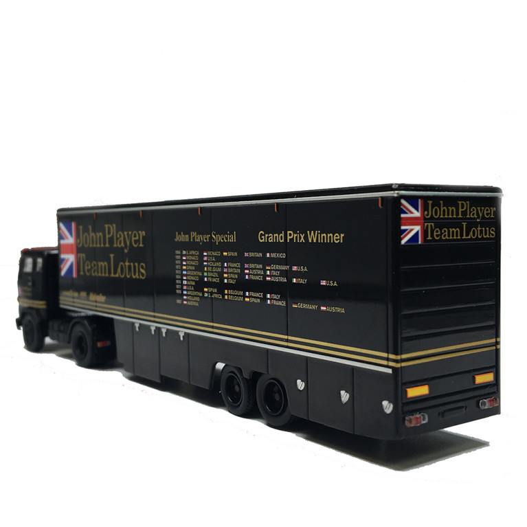Semi-remorque, Volfo F89, transport de voitures de courses, John Player, Team Lotus - BREKINA 85689 - HO 1/87