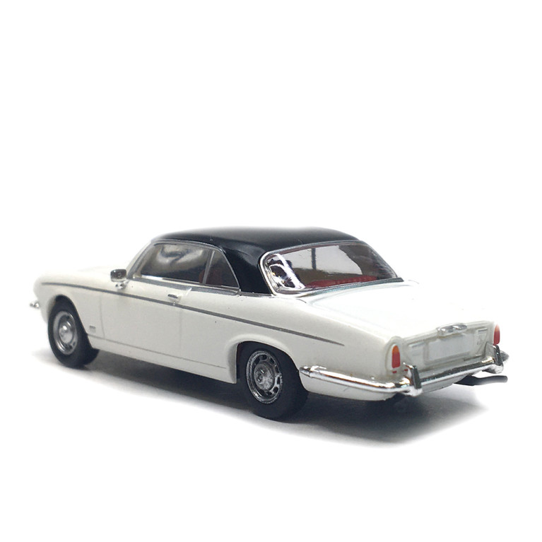 Jaguar XJ-C, blanc, noir, 1973 - PCX 871568 - HO 1/87