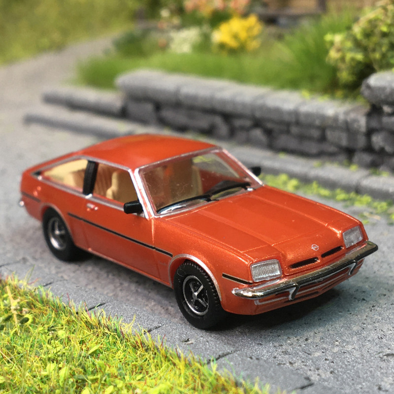 Opel Manta B CC, cuivre métallisé, 1978 - PCX 871573 - HO 1/87