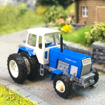 Fortschritt ZT 303-D, tracteur pneus jumelés, 1967 - BUSCH 54206 - HO 1/87